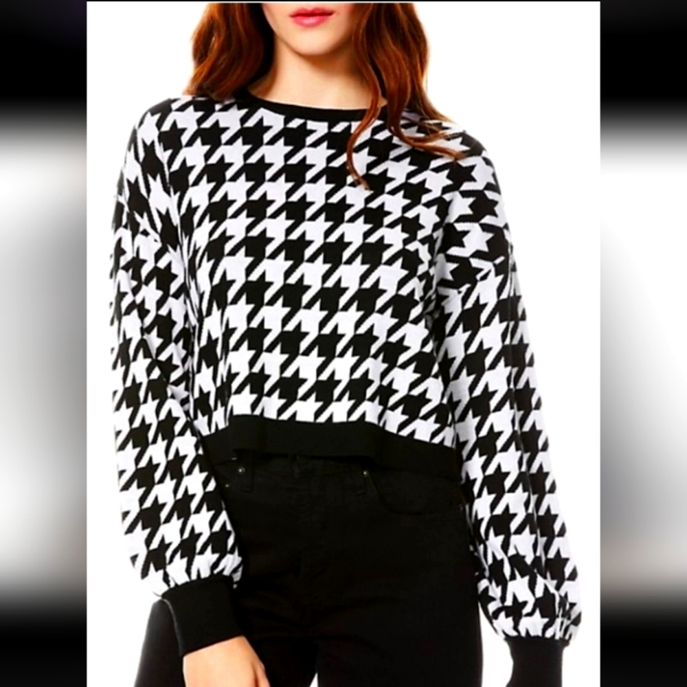 Alice + Olivia Ansley Houndstooth Sweater Black Soft White  Wool Blend
